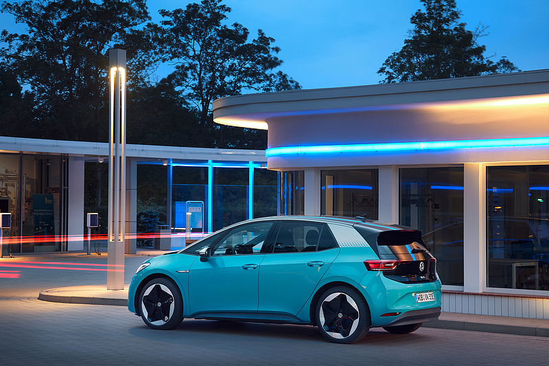 Volkswagen strebt digitale Spitzenposition an – die ID. Familie startet in 2021 mit regelmäßigen „Over-the-Air” Updates