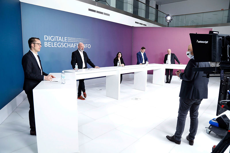 „Digitale Belegschaftsinfo“ bei Volkswagen: Betriebsrat, Vorstände und Anteilseigner wenden sich an Belegschaft