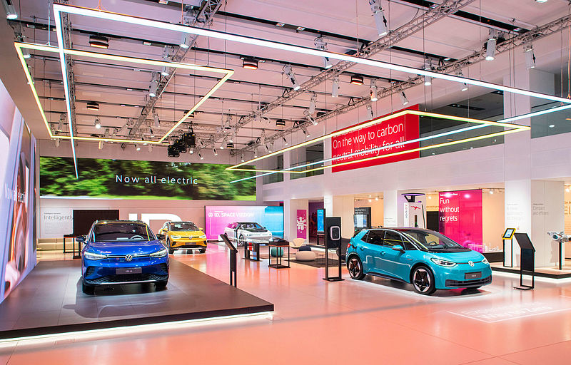 DRIVE. Volkswagen Group Forum startet virtuellen Rundgang durch die Ausstellung „Experience our Way to Zero“